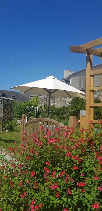 Maison Papillons Plomodiern