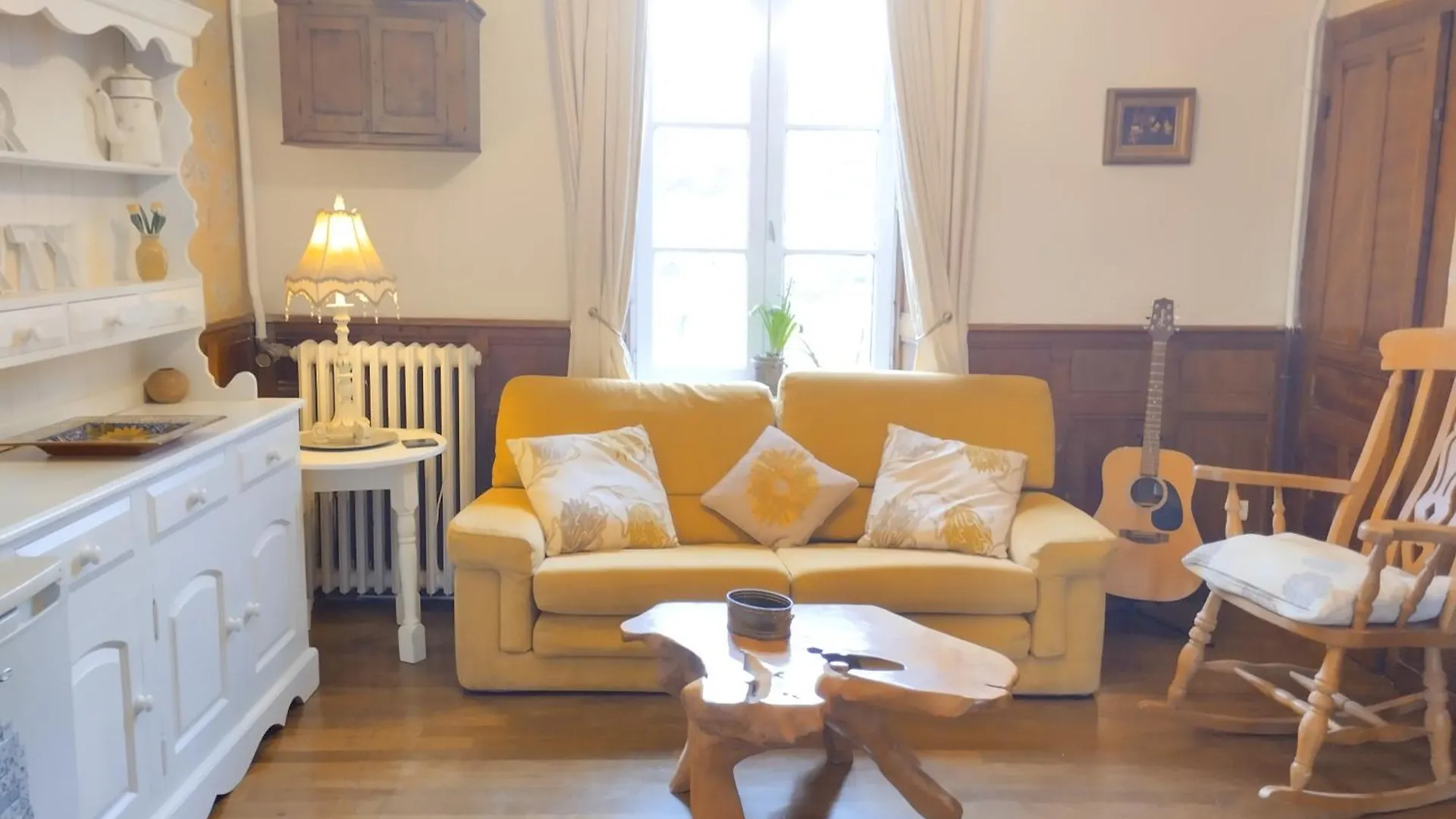 Bed & Breakfast Maison Papillons Plomodiern Francia