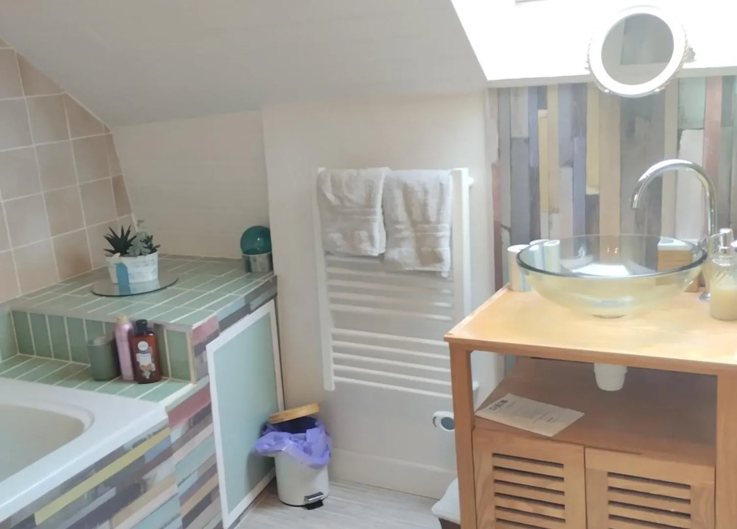 Maison Papillons Plomodiern Oda ve Kahvaltı