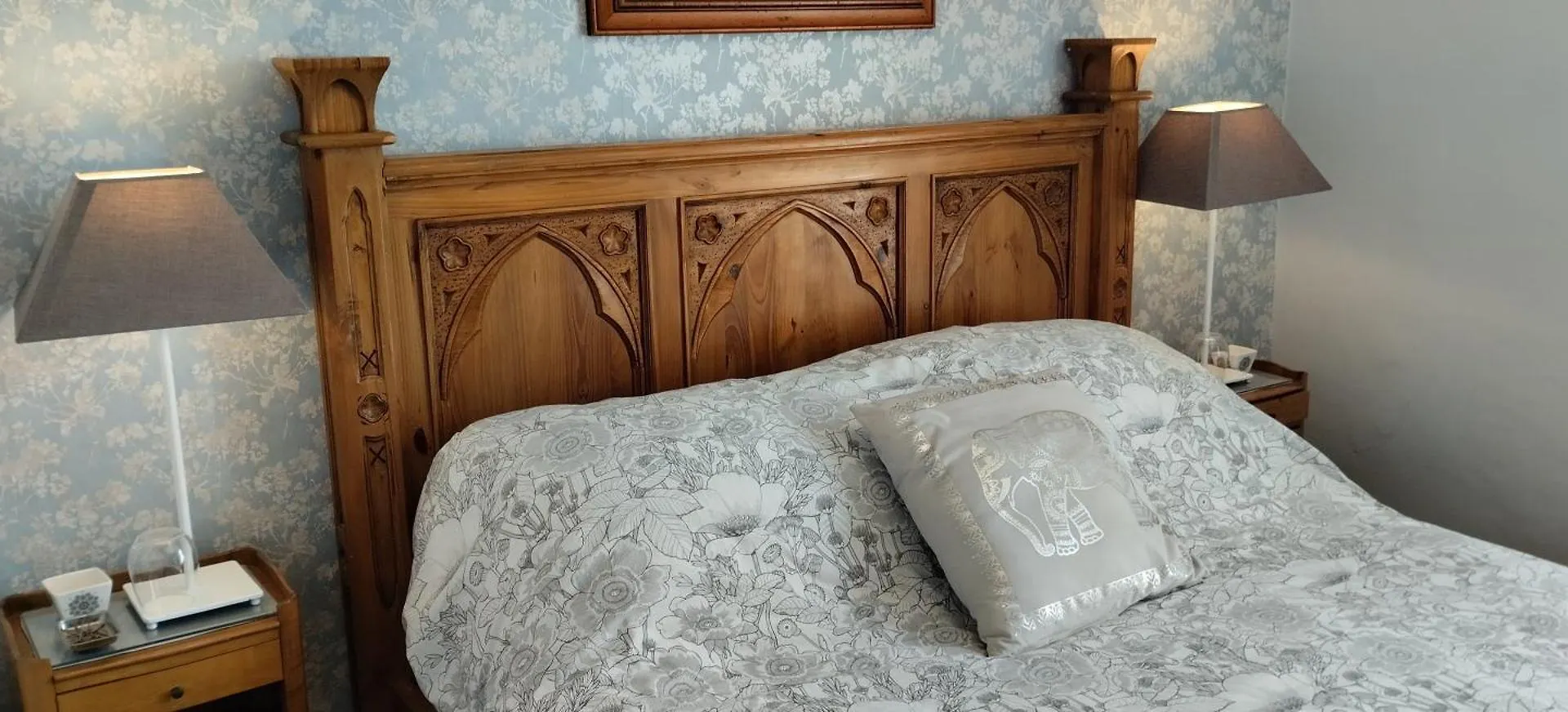 Oda ve Kahvaltı Maison Papillons Plomodiern